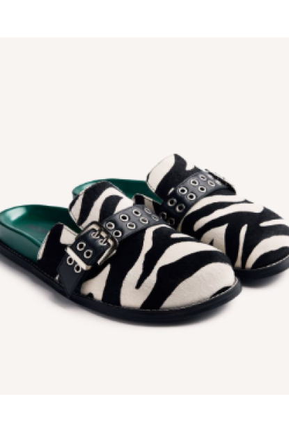ZUECOS PIEL ESTAMPADO ANIMAL BEULAH