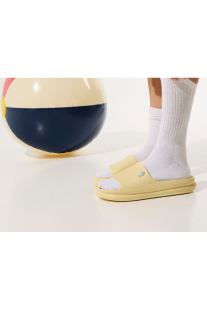 Chanclas tipo pala gill vainilla