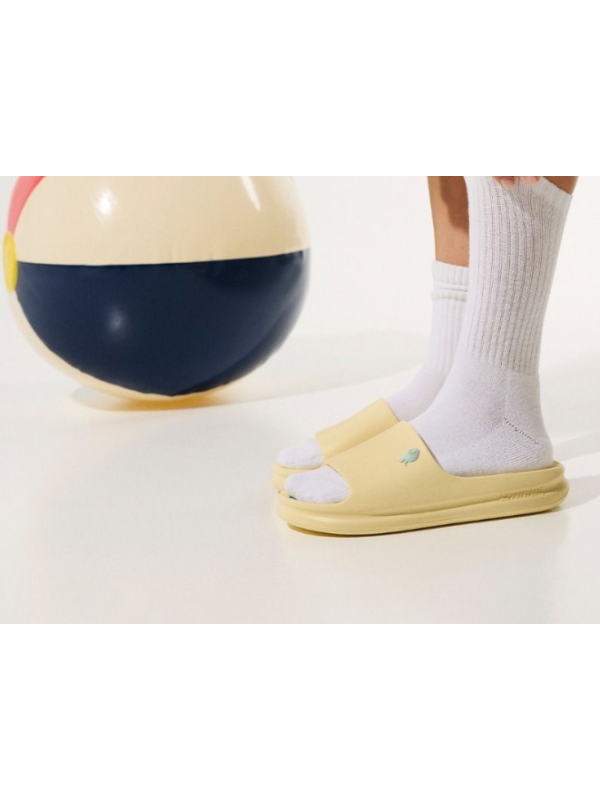 Chanclas tipo pala gill vainilla