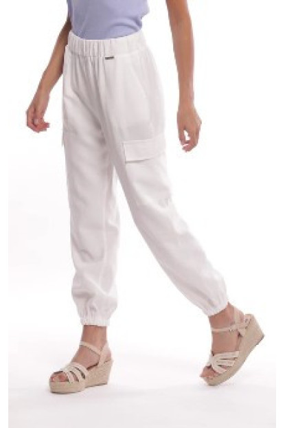 Pantalón cargo blanco