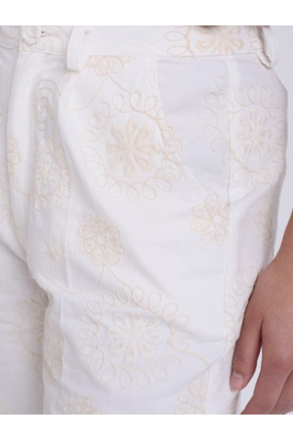 Pantalón bordado suizo