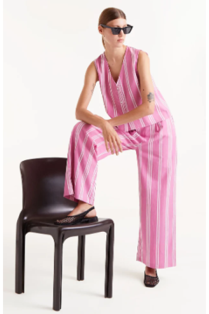 Top estampado de rayas rosas