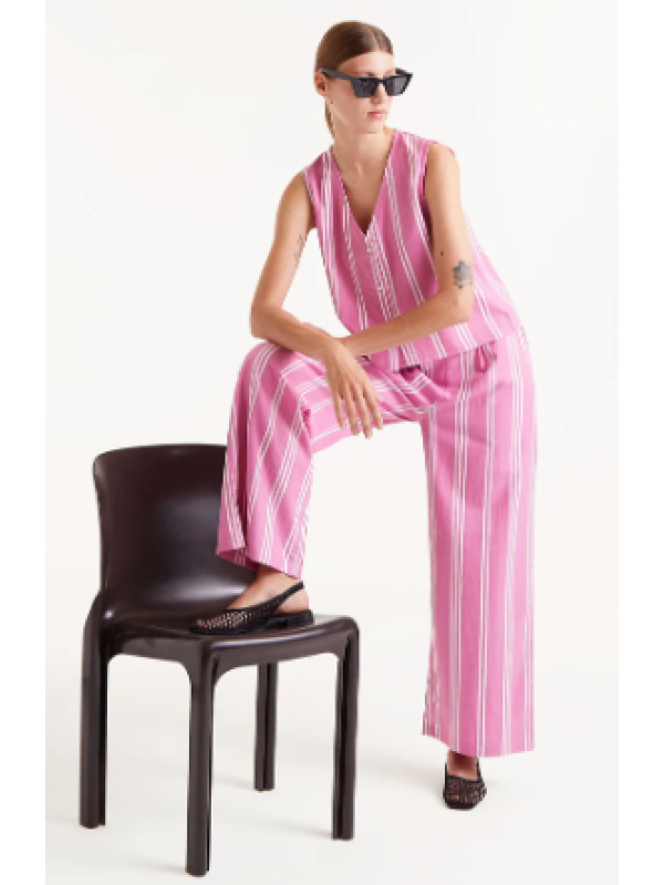 Top estampado de rayas rosas